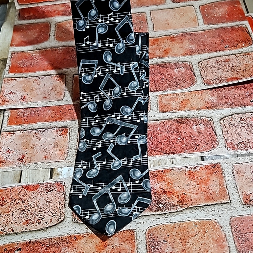 music 🎶 theme tie